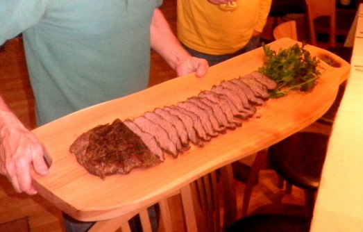 Pečen flank steak avstralskega angusa